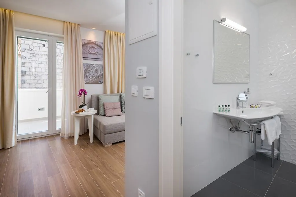 Balatura The Fine Bed&Breakfast Split krevet i doručak